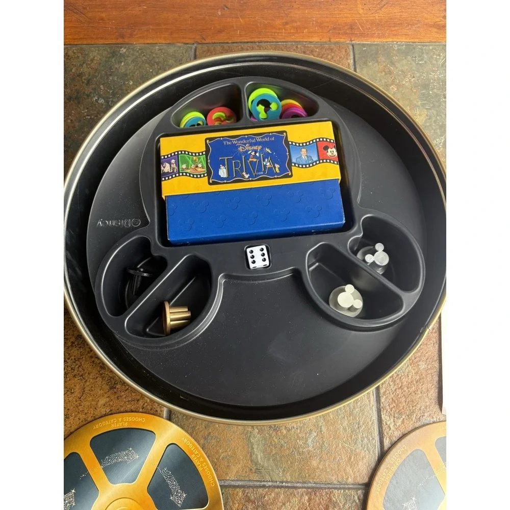 The Wonderful World of Disney Trivia Game Vintage‎ from 1997 Complete!